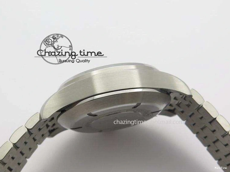 MIROTIME 0413 Pilot Spitfire Chrono ZF Best Edition Gray Dial On SS Bracelet A WrinkleFree 7357